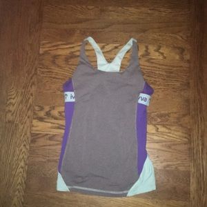 Ivivva sport top